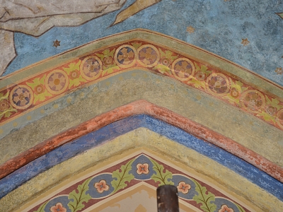 Detail dekorativní bordury po restaurování